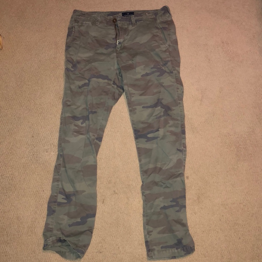 American Eagle Camo Pants